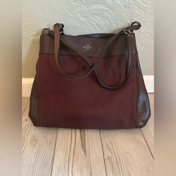 Coach Handbags - Coach handbag